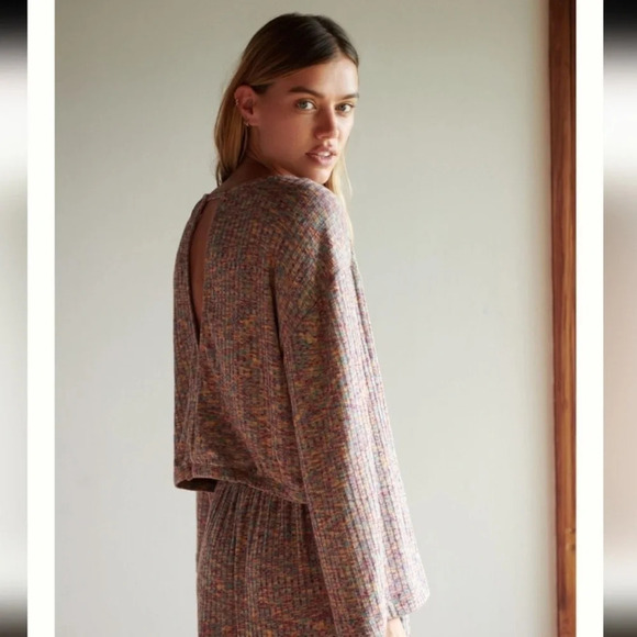 Anthropologie Daily Practice Open Backside Flouncy Pullover Sweater Space Dye - Picture 4 of 16